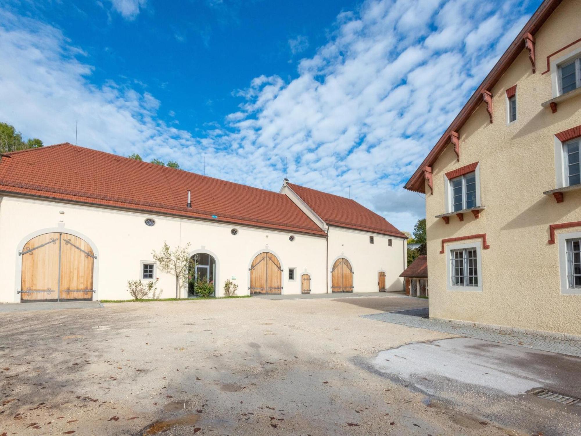 Lovely Holiday Home In Haunsheim Bagian luar foto